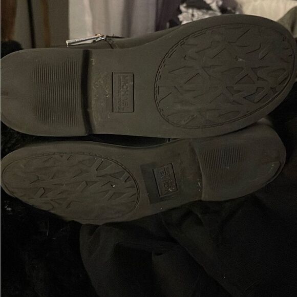 Michael Kors Emma two tone leather riding boots w/buckle/belt black sz 5 - Picture 5 of 12